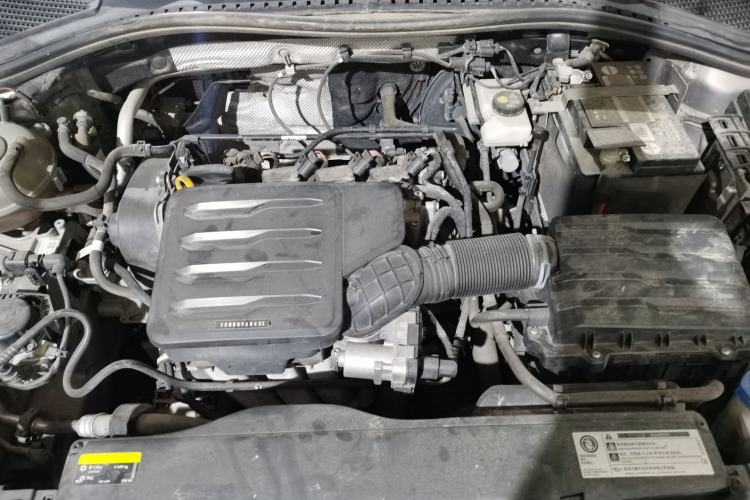 Used Volkswagen Bora 2019 Revised Version 1.5L Automatic Fashionable Style China VI Engine Bay