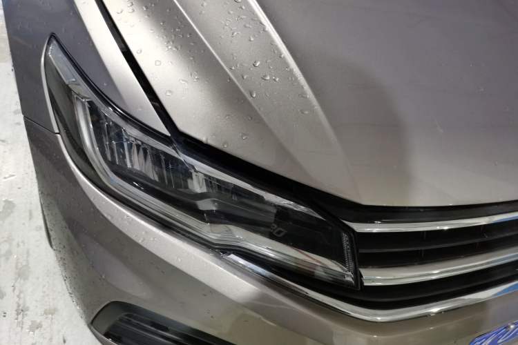 Used Volkswagen Bora 2019 Revised Version 1.5L Automatic Fashionable Style China VI Right Front Headlight