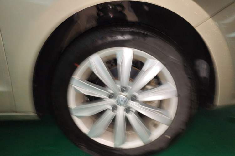 Used Volkswagen Bora 2019 Bora·Legend 1.5L Automatic Fashion Edition China VI Standard Right Front Wheel Hub