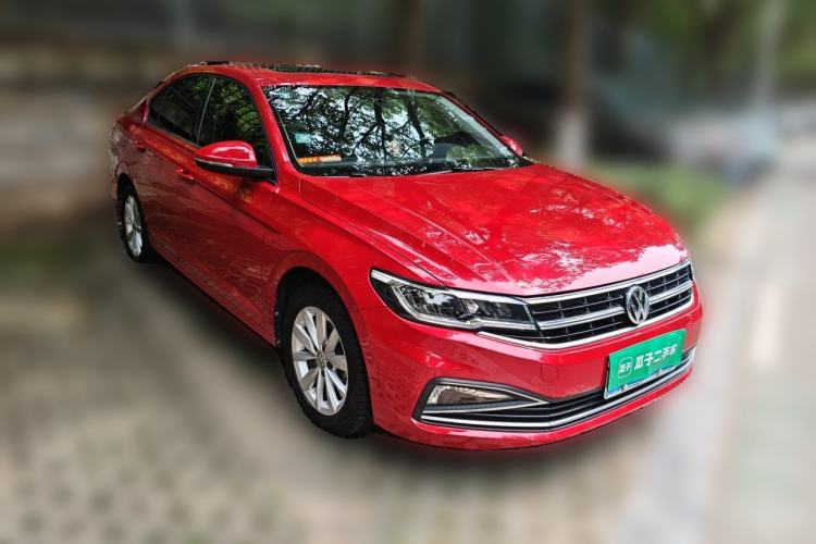 Used Volkswagen Bora 2019 1.5L Automatic Comfort Model Front Right 45 Deg