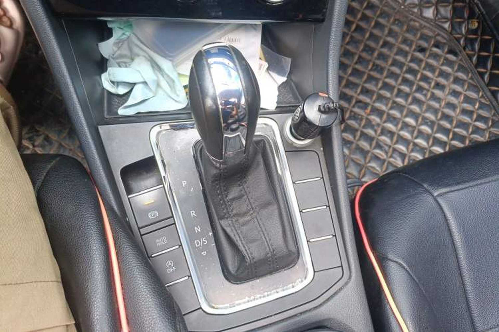 Used Volkswagen Bora 2019 Revised Version 1.5L Automatic Comfort Edition China VI Standard Gear Lever