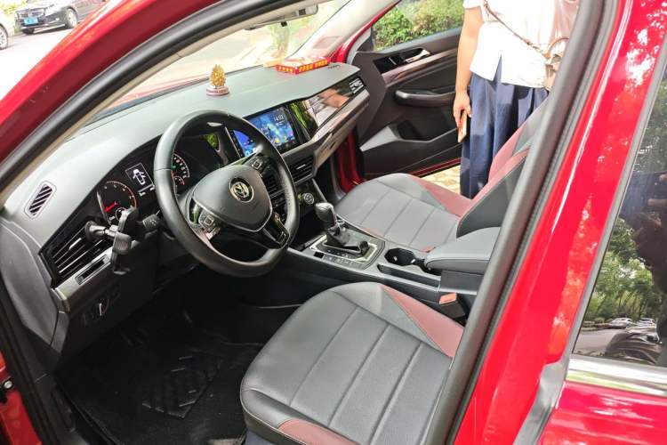 Used Volkswagen Bora 2019 1.5L Automatic Comfort Model Left Front Seat