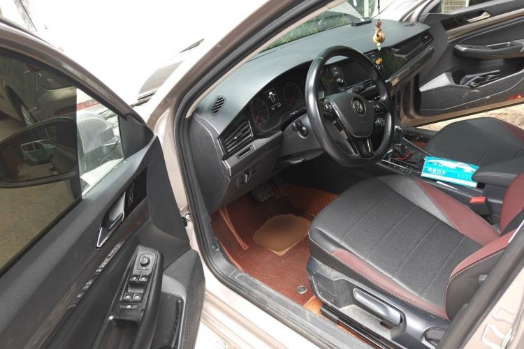 Used Volkswagen Bora 2019 Revised Version 1.5L Automatic Comfort Edition China VI Standard Driver Seat