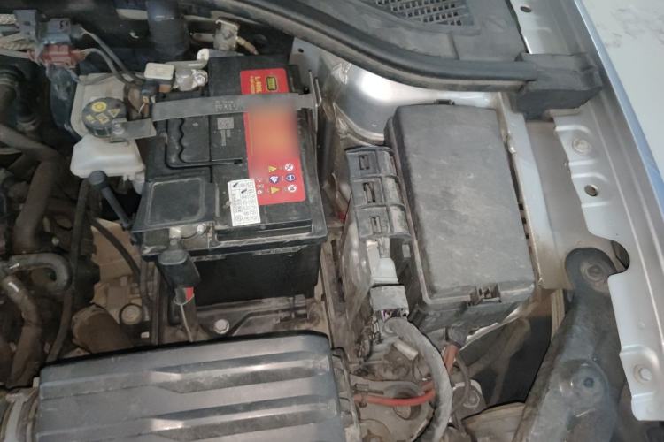 Used Volkswagen Bora 2019 1.5L Automatic Fashion Model Engine Bay Left