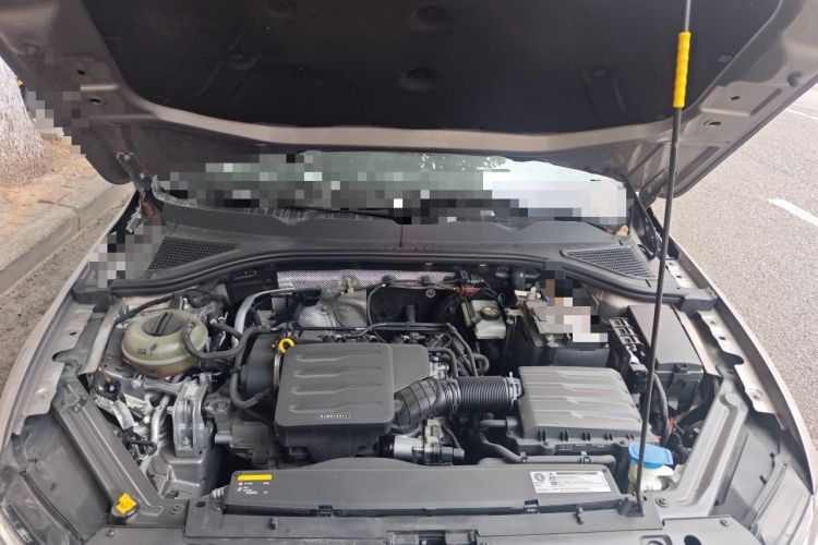 Used Volkswagen Bora 2019 1.5L Automatic Fashion Model Engine Bay