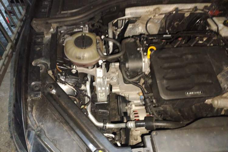 Used Volkswagen Bora 2019 1.5L Automatic Comfort Model Engine Bay Right