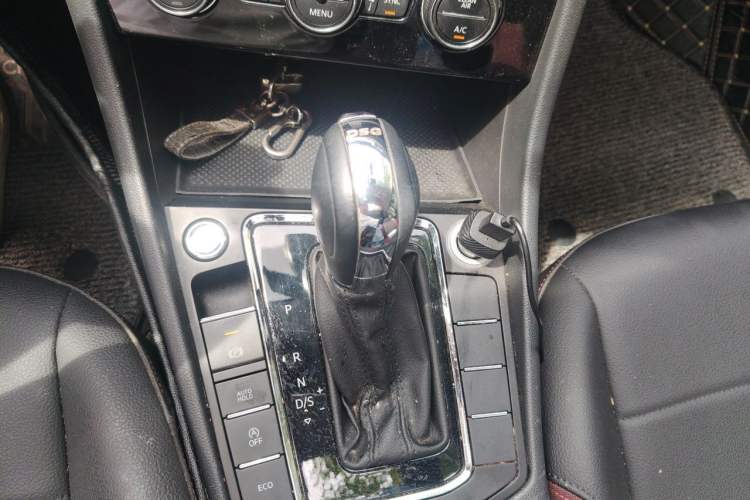 Used Volkswagen Bora 2019 Revised Version 280TSI DSG Elite Edition China VI Standard Gear Lever