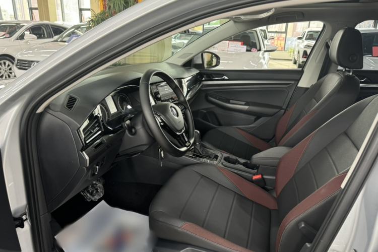 Used Volkswagen Bora 2019 1.5L Automatic Comfort Model Interior 2