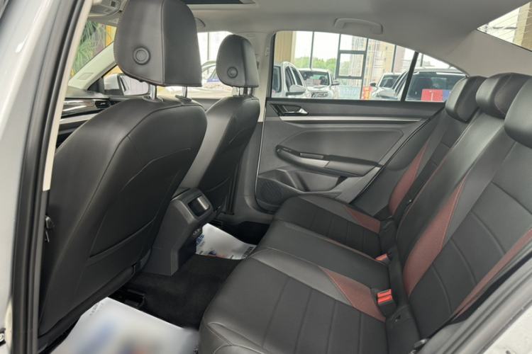 Used Volkswagen Bora 2019 1.5L Automatic Comfort Model Interior 3