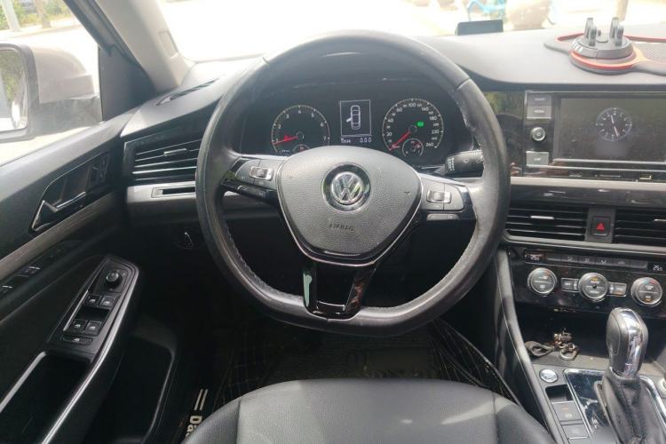Used Volkswagen Bora 2019 Revised Version 280TSI DSG Elite Edition China VI Standard Steering Wheel