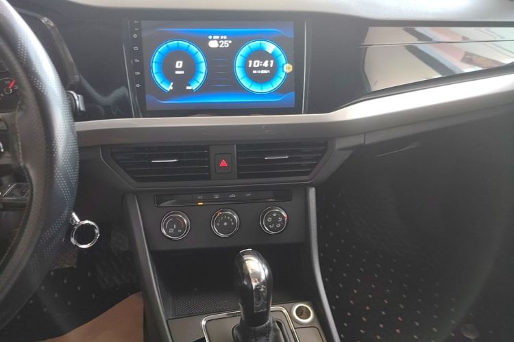 Used Volkswagen Bora 2019 Revised Version 1.5L Automatic Fashionable Style China VI Audio And AC Panel