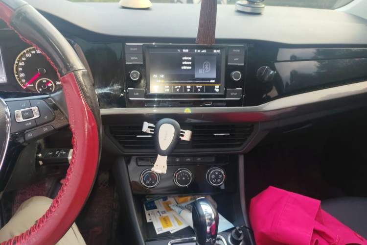 Used Volkswagen Bora 2019 Revised Version 1.5L Automatic Comfort Edition China VI Standard Audio And AC Panel