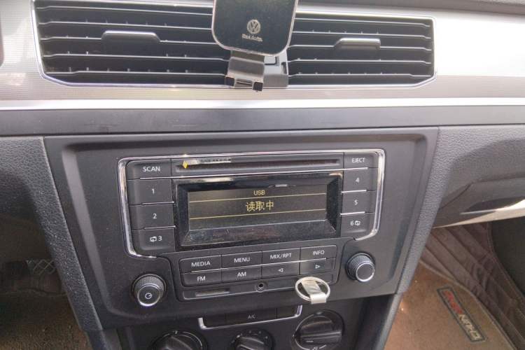 Used Volkswagen Bora 2019 Bora Legend 1.5L Manual Fashion Edition China VI Standard Audio And AC Panel
