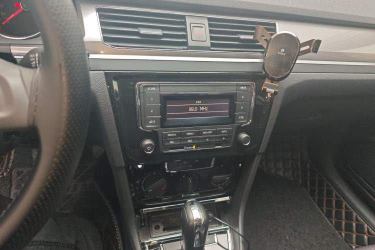 Used Volkswagen Bora 2019 Facelift Bora·Legend 1.5L Automatic Fashion Edition China VI Standard Audio And AC Panel