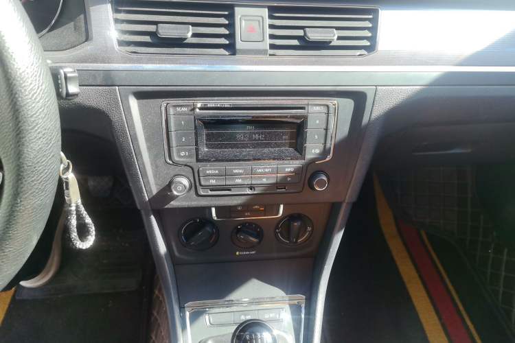 Used Volkswagen Bora 2019 Bora Legend 1.5L Manual Fashion Edition China VI Standard Audio And AC Panel