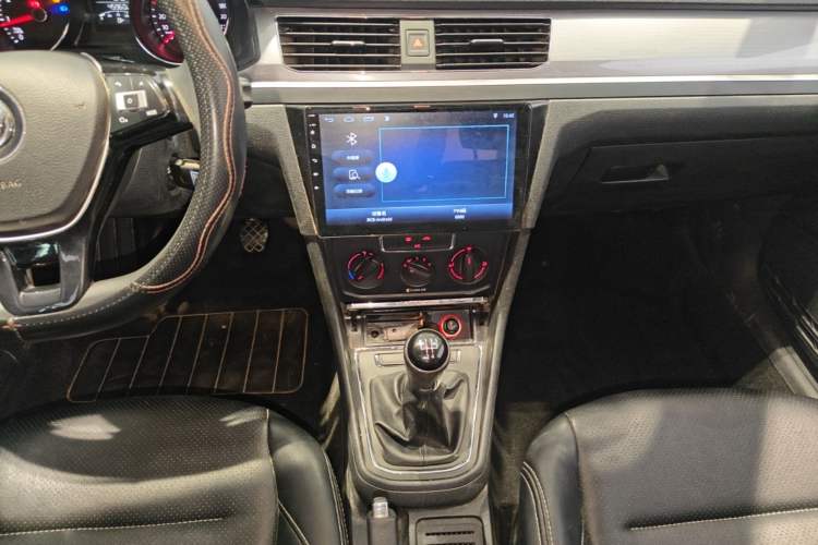 Used Volkswagen Bora 2019 Bora·Legend 1.5L Manual Fashion Edition China V Standard Audio And AC Panel