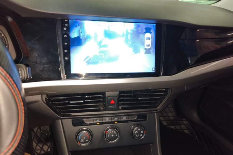 Used Volkswagen Bora 2019 Revised Version 1.5L Automatic Fashionable Style China VI Audio And AC Panel