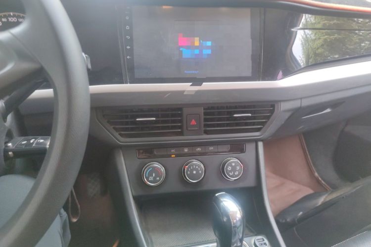 Used Volkswagen Bora 2019 1.5L Automatic Fashion Model Audio And AC Panel