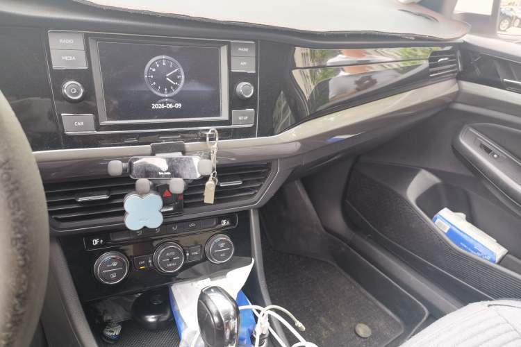 Used Volkswagen Bora 2019 Revised Version 1.5L Automatic Elite Edition China VI Standard Audio And AC Panel