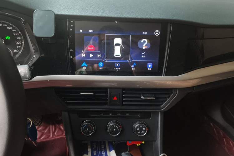 Used Volkswagen Bora 2019 Revised Version 1.5L Automatic Fashionable Style China VI Audio And AC Panel