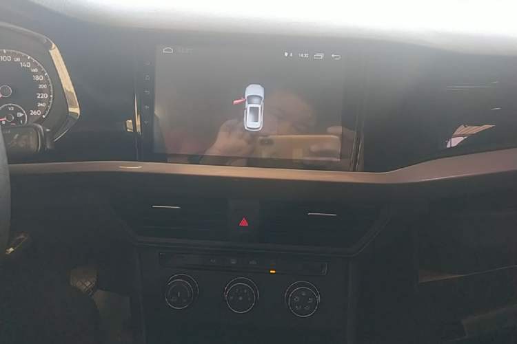Used Volkswagen Bora 2019 Revised Version 1.5L Manual Fashion Edition China VI Standard Audio And AC Panel