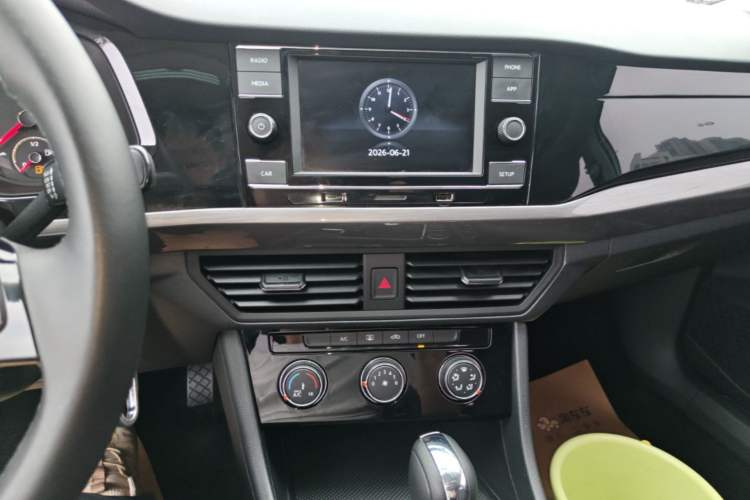 Used Volkswagen Bora 2019 Revised Version 1.5L Automatic Comfort Edition China VI Standard Audio And AC Panel