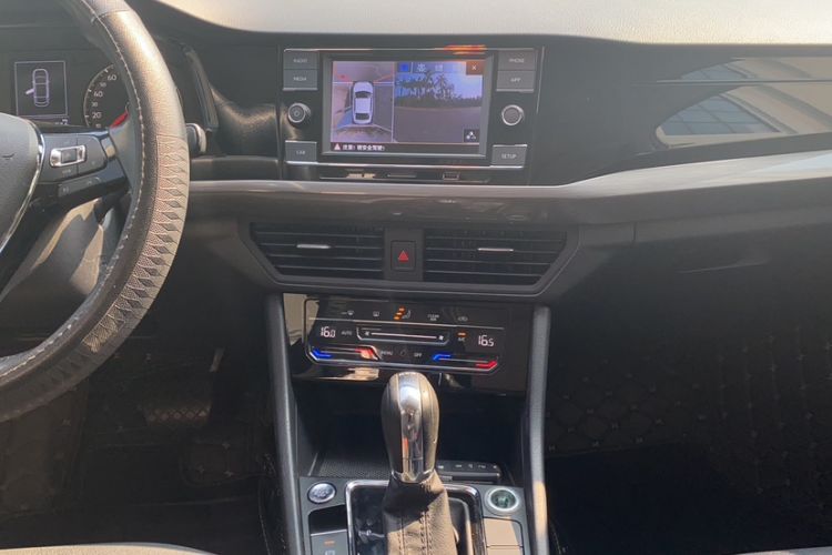 Used Volkswagen Bora 2019 Revised Version 280TSI DSG Elite Edition China VI Standard Audio And AC Panel
