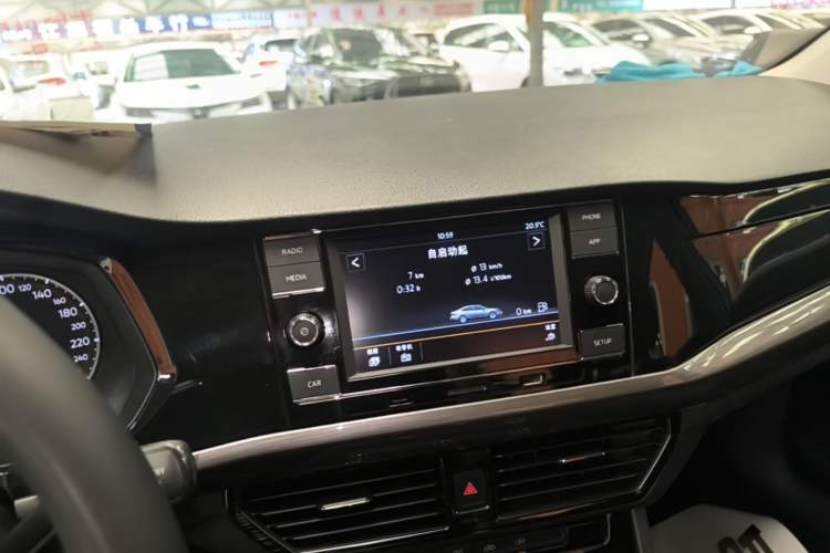 Used Volkswagen Bora 2019 Revised Version 1.5L Automatic Comfort Edition China V Standard Audio And AC Panel