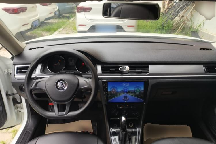 Used Volkswagen Bora 2019 Facelift Bora·Legend 1.5L Automatic Fashion Edition China VI Standard Center Console
