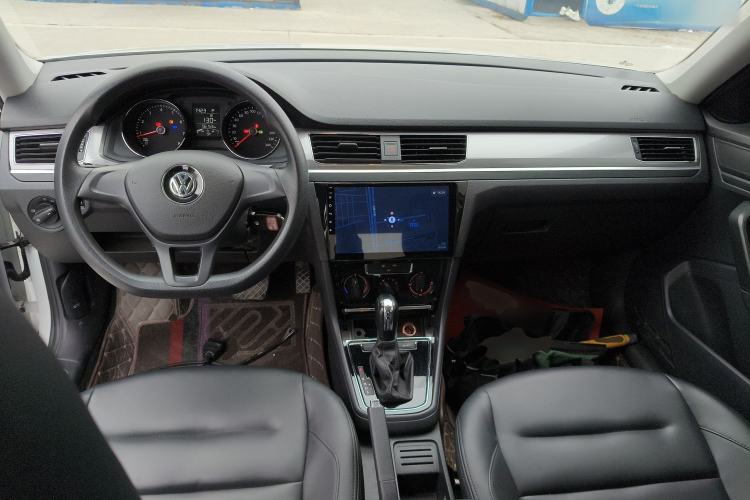Used Volkswagen Bora 2019 Facelift Bora·Legend 1.5L Automatic Fashion Edition China VI Standard Center Console