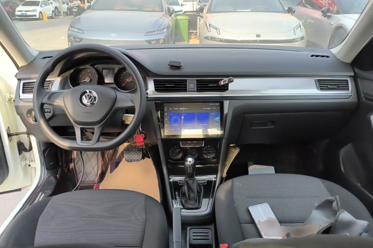 Used Volkswagen Bora 2019 Facelift Bora·Legend 1.5L Automatic Fashion Edition China VI Standard Center Console