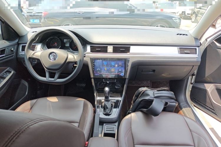 Used Volkswagen Bora 2019 Facelift Bora·Legend 1.5L Automatic Fashion Edition China VI Standard Center Console