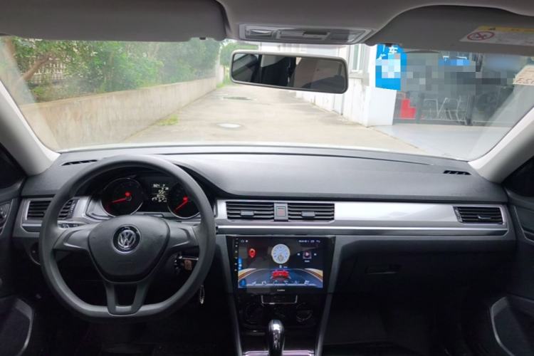 Used Volkswagen Bora 2019 Facelift Bora·Legend 1.5L Automatic Fashion Edition China VI Standard Center Console