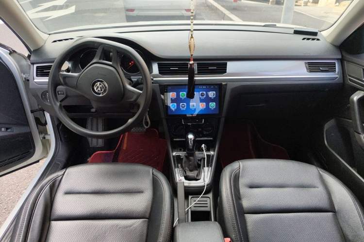 Used Volkswagen Bora 2019 Facelift Bora·Legend 1.5L Automatic Fashion Edition China VI Standard Center Console