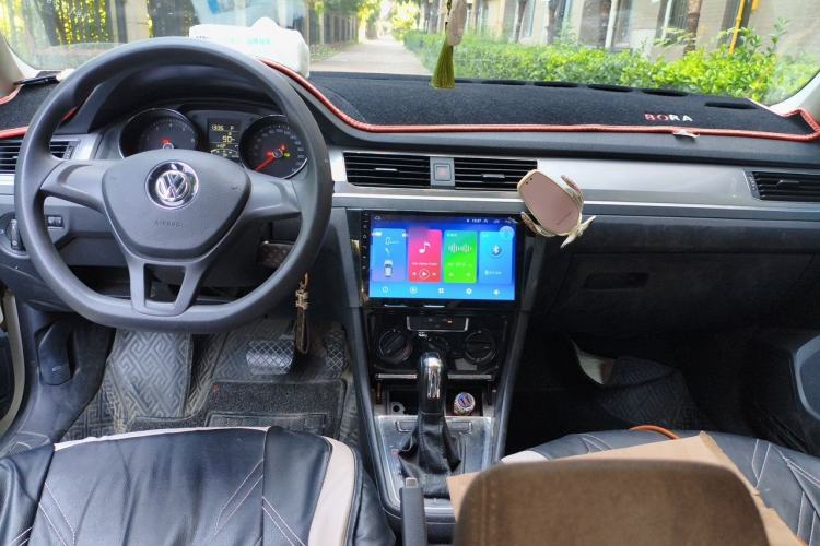 Used Volkswagen Bora 2019 Bora·Legend 1.5L Automatic Fashion Edition China VI Standard Center Console