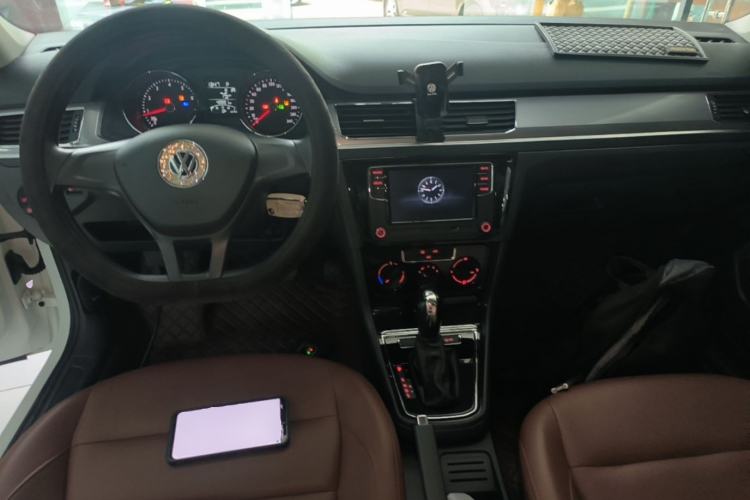 Used Volkswagen Bora 2019 Facelift Bora·Legend 1.5L Automatic Fashion Edition China VI Standard Center Console