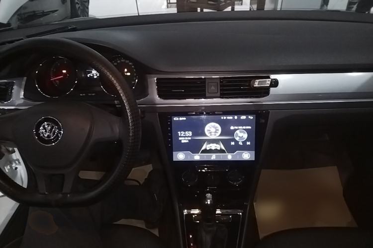 Used Volkswagen Bora 2019 Facelift Bora·Legend 1.5L Automatic Fashion Edition China VI Standard Center Console
