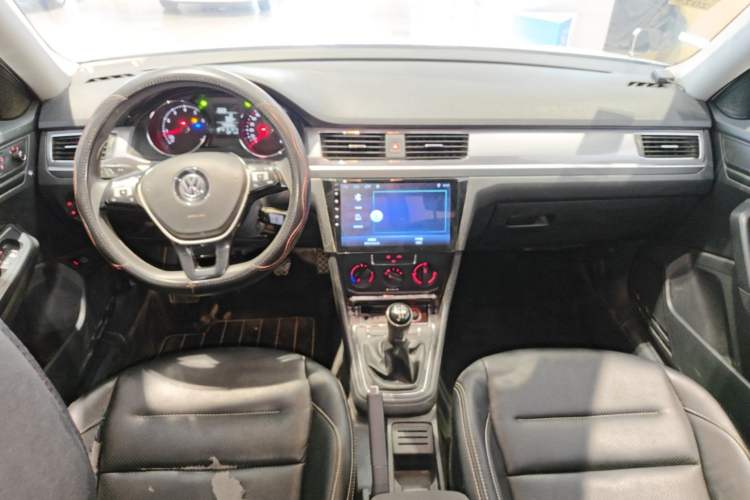 Used Volkswagen Bora 2019 Bora·Legend 1.5L Manual Fashion Edition China V Standard Center Console