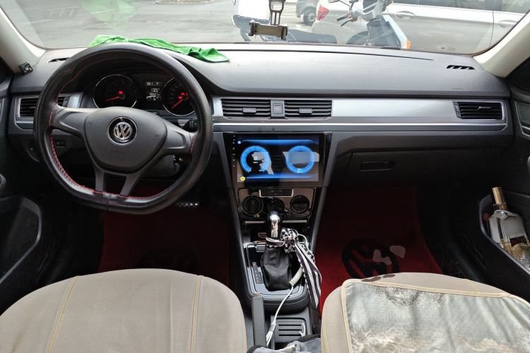 Used Volkswagen Bora 2019 Facelift Bora·Legend 1.5L Automatic Fashion Edition China VI Standard Center Console