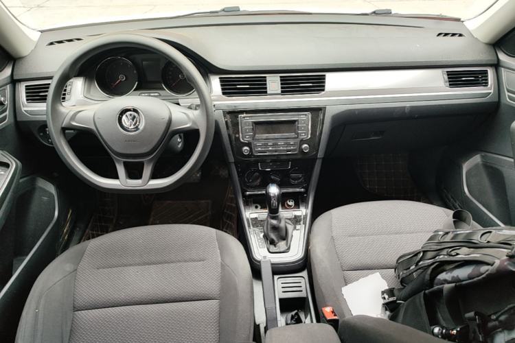 Used Volkswagen Bora 2019 Facelift Bora·Legend 1.5L Automatic Fashion Edition China VI Standard Center Console