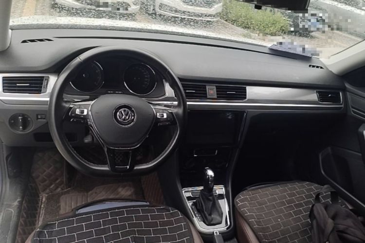 Used Volkswagen Bora 2019 Facelift Bora·Legend 1.5L Automatic Fashion Edition China VI Standard Center Console