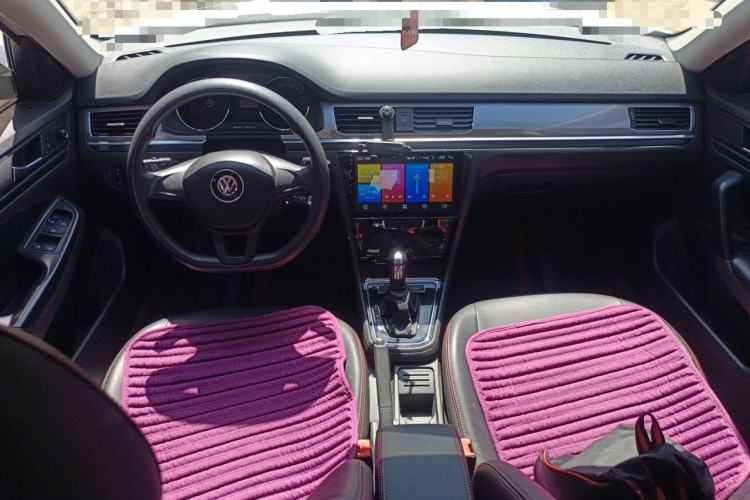 Used Volkswagen Bora 2019 Facelift Bora·Legend 1.5L Automatic Fashion Edition China VI Standard Center Console