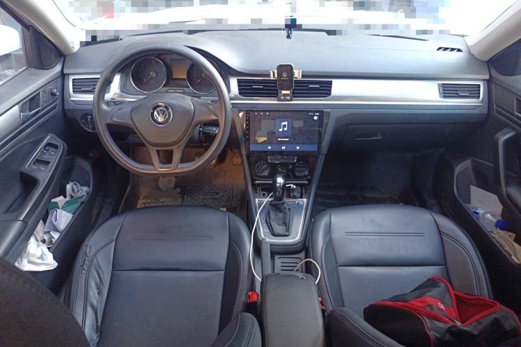 Used Volkswagen Bora 2019 Facelift Bora·Legend 1.5L Automatic Fashion Edition China VI Standard Center Console