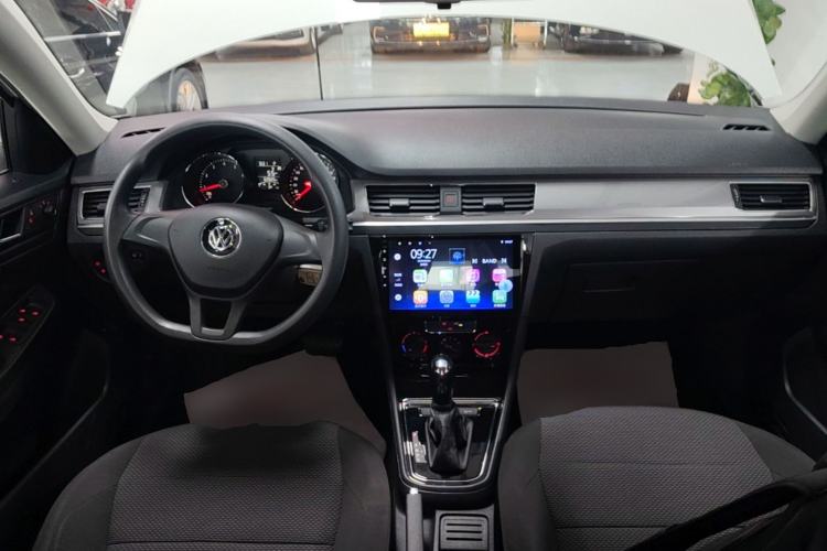 Used Volkswagen Bora 2019 Facelift Bora·Legend 1.5L Automatic Fashion Edition China VI Standard Center Console