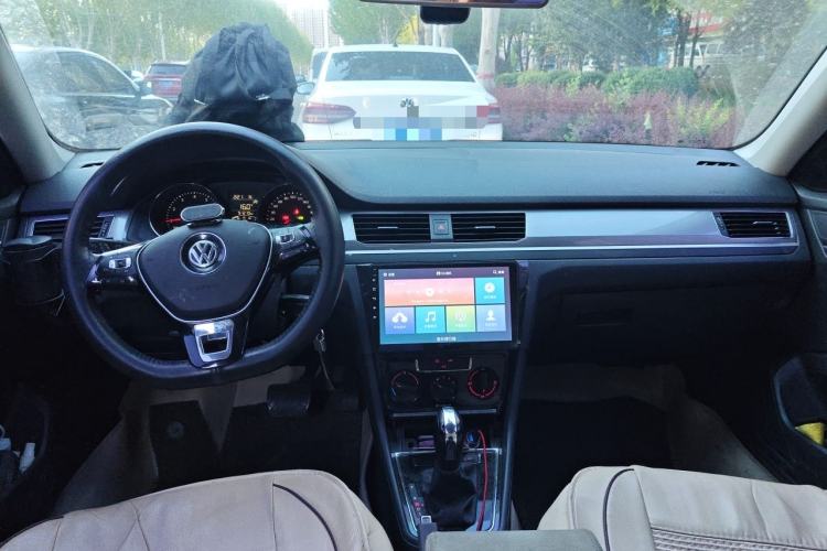 Used Volkswagen Bora 2019 Facelift Bora·Legend 1.5L Automatic Fashion Edition China VI Standard Center Console