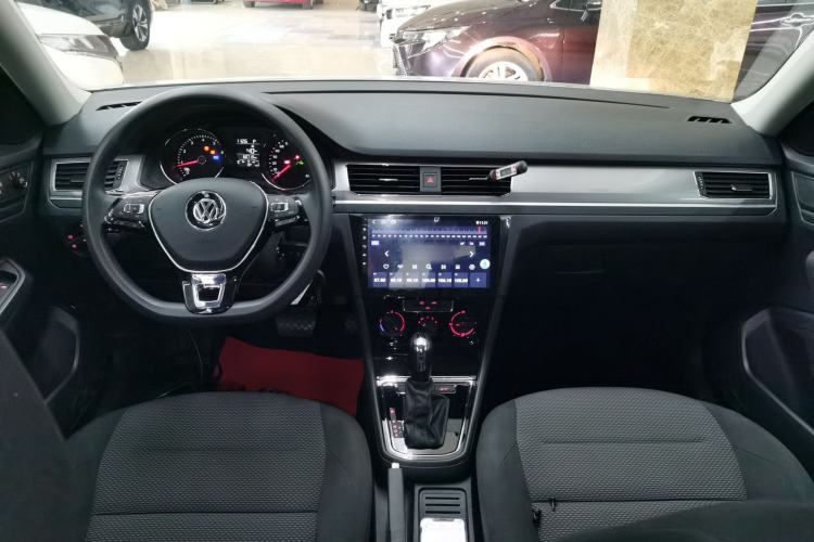 Used Volkswagen Bora 2019 Facelift Bora·Legend 1.5L Automatic Fashion Edition China VI Standard Center Console