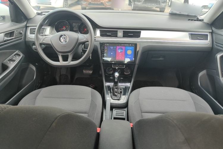 Used Volkswagen Bora 2019 Facelift Bora·Legend 1.5L Automatic Fashion Edition China VI Standard Center Console