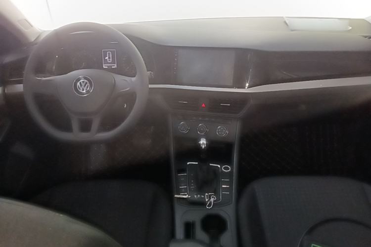 Used Volkswagen Bora 2019 Revised Version 1.5L Automatic Fashionable Style China VI Center Console