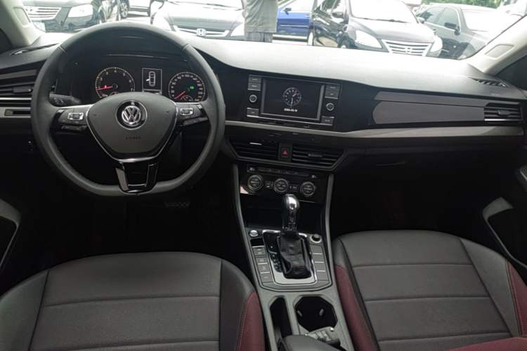 Used Volkswagen Bora 2019 Revised Version 280TSI DSG Elite Edition China V Standard Center Console