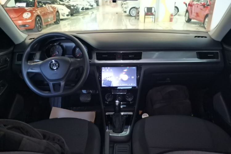 Used Volkswagen Bora 2019 Facelift Bora·Legend 1.5L Automatic Fashion Edition China VI Standard Center Console